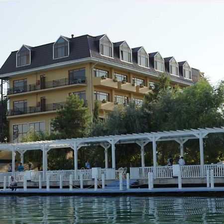 מינגסוויר River Side Hotel מראה חיצוני תמונה