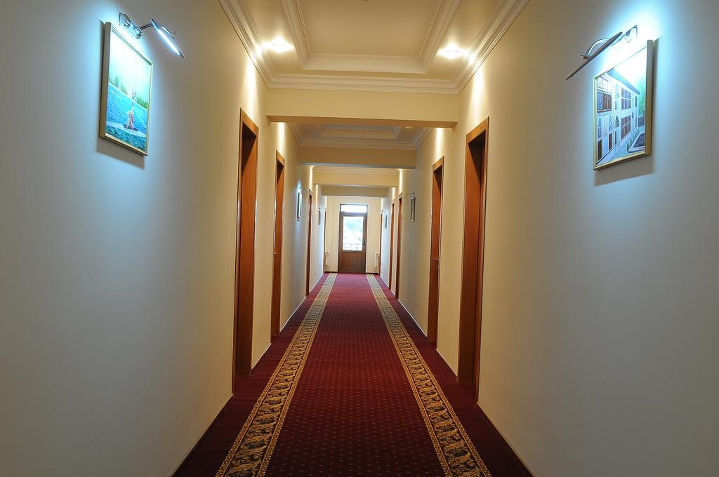 מינגסוויר River Side Hotel מראה חיצוני תמונה