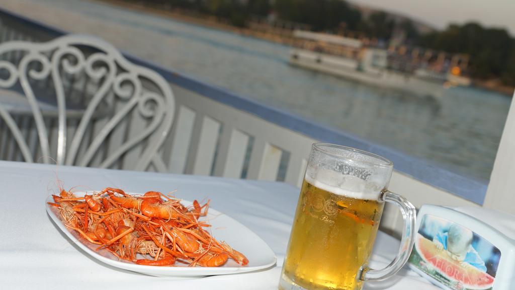 מינגסוויר River Side Hotel מראה חיצוני תמונה