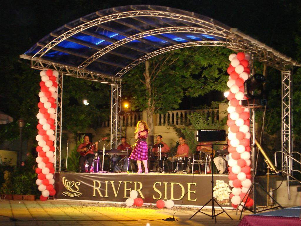מינגסוויר River Side Hotel מראה חיצוני תמונה