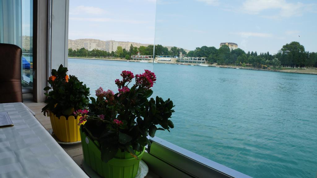 מינגסוויר River Side Hotel מראה חיצוני תמונה