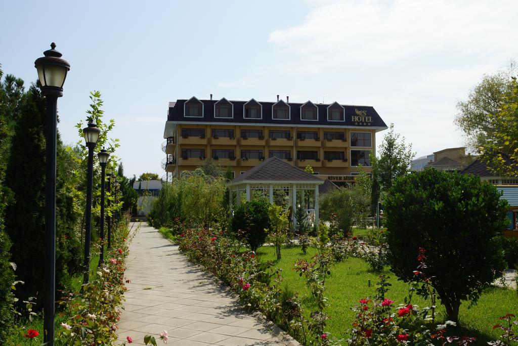 מינגסוויר River Side Hotel מראה חיצוני תמונה
